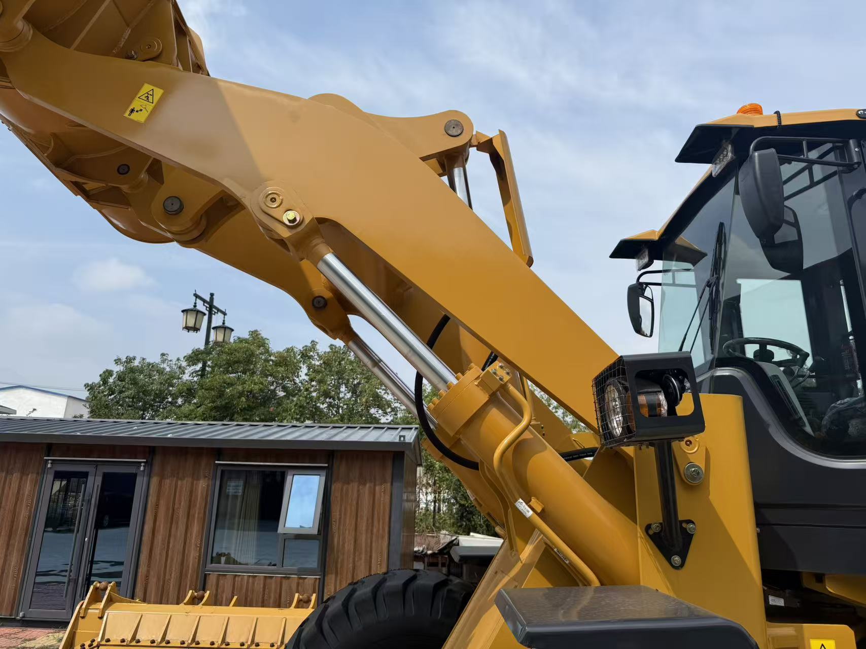 ad04a91c10355f144ec4fdadbb4a5a32